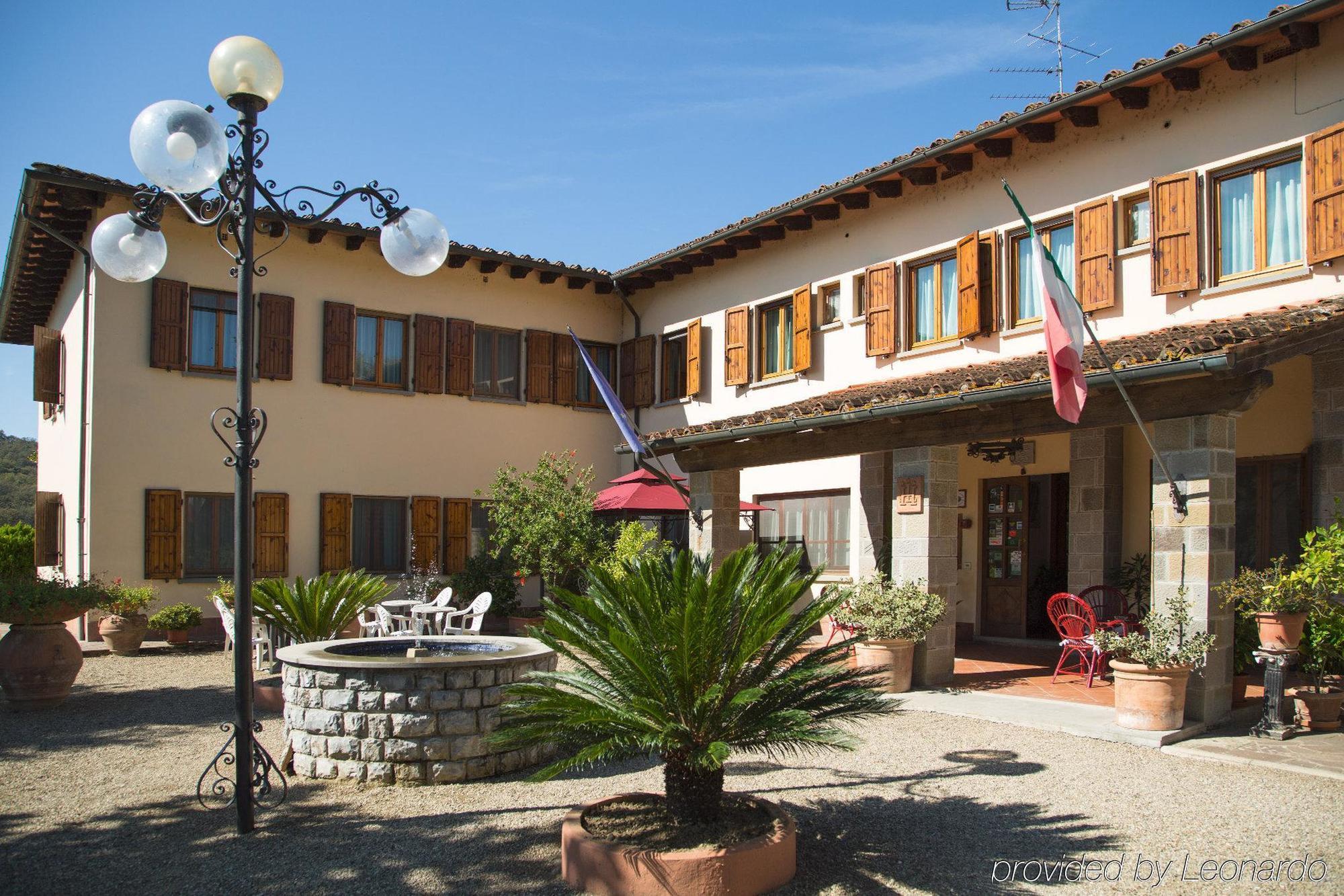 Hotel Del Lago Cavriglia Exterior photo