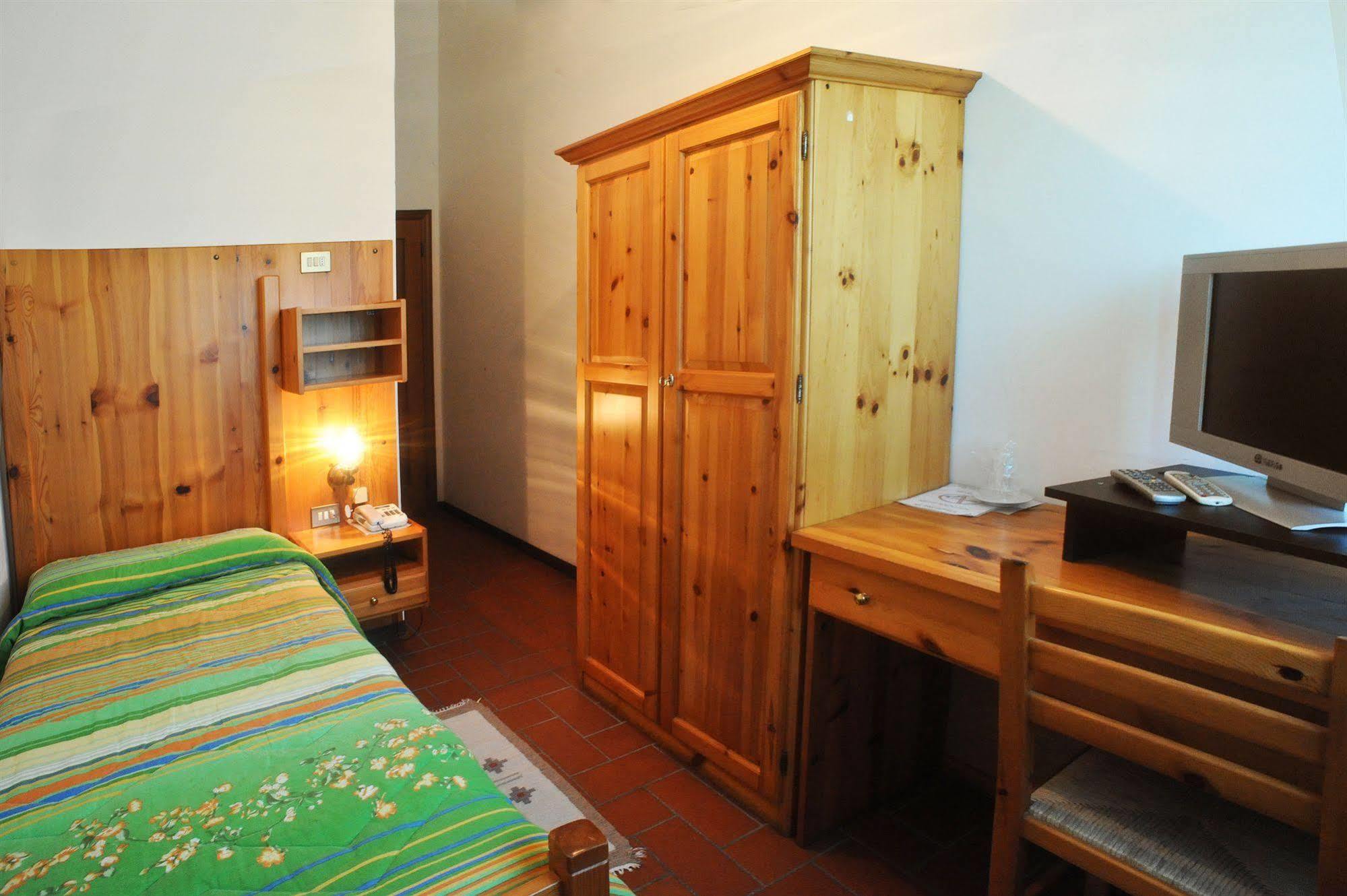 Hotel Del Lago Cavriglia Room photo